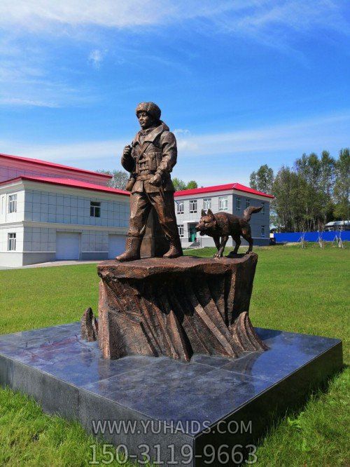 玻璃鋼仿銅軍人雕塑學(xué)校廣場紅色文化小品