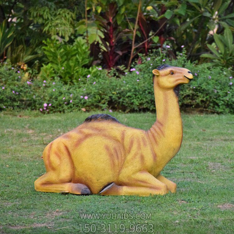 玻璃鋼仿真駱駝雕塑公園動(dòng)物園景區(qū)擺件