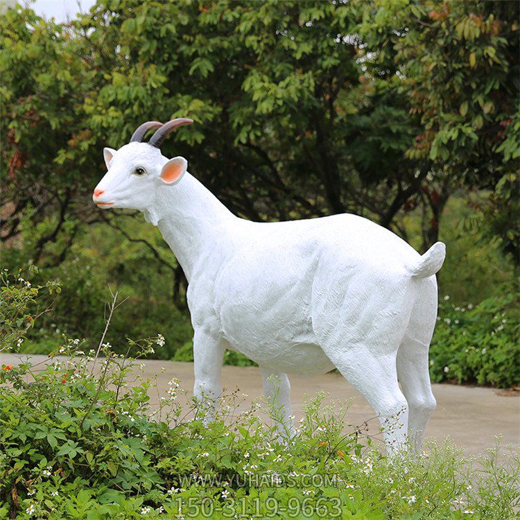 公園草坪仿真動物玻璃鋼戶外擺件雕塑