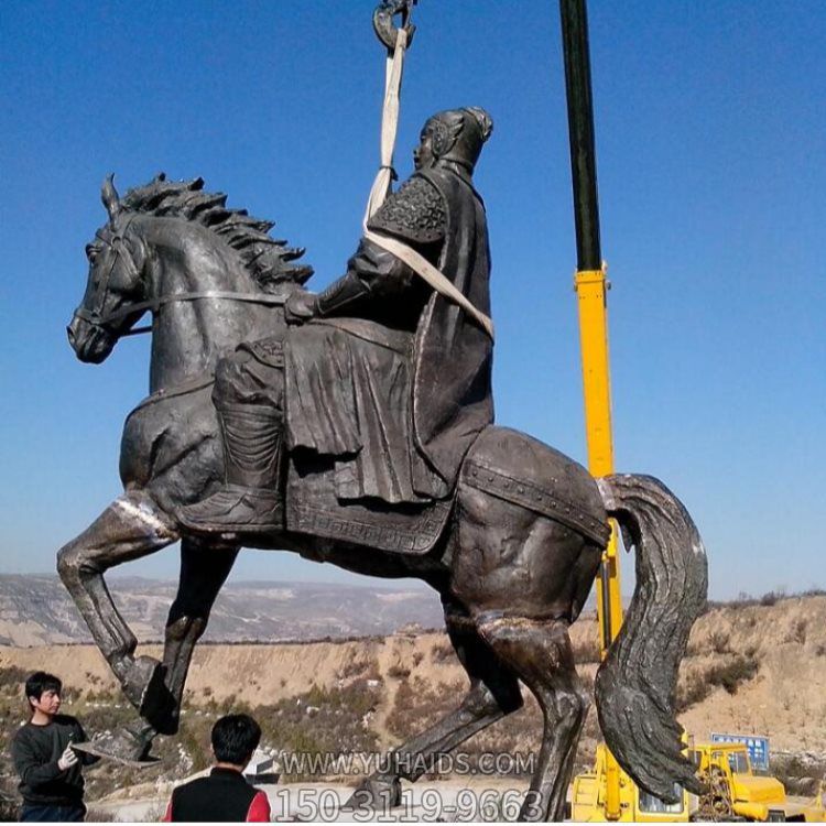 玻璃鋼仿銅園林廣場(chǎng)大型將軍騎馬的人物景觀雕塑